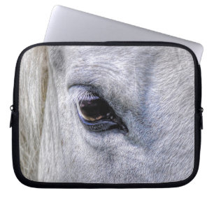 Foto van White Mare Horse's Eye Animal-lover Laptop Sleeve