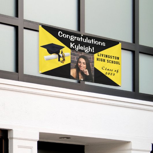 Foto van zwart en geel Afstuderen van vinyl Spandoek (Buitenkant Gebouw)