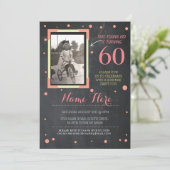 Foto Verjaardag  stijl Chalk Pink Invitation Kaart (Staand voorkant)