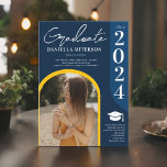 Foto vet 2024 boog donkerblauw afstuderen kaart<br><div class="desc">Proost op de klas van 2024! Zet je groove op met onze retro-geïnspireerde afstudeeruitnodigingen! Met een gedurfd boogontwerp en retro marineblauwe tinten,  met geel,  zijn deze uitnodigingen perfect voor elk boho-chic afstuderen,  met 2 foto's.</div>