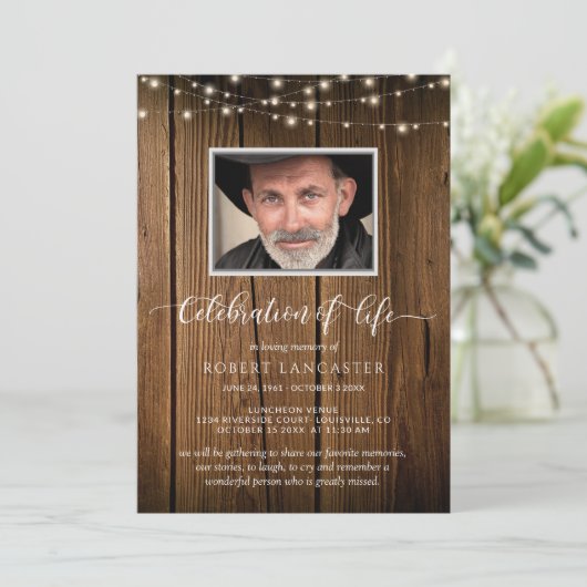 Foto: Viering van het leven, Rusti Funeral Invitat Kaart (Staand voorkant)