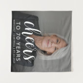 Foto voor 70e verparty met witte script Cheers Wandkleed (Voorkant (horizontaal))