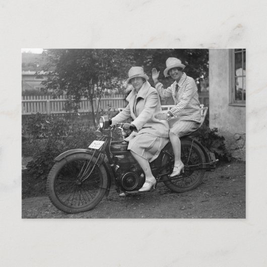 Foto voor vrouwen op de vroege motorfiets B&W Briefkaart (Voorkant)