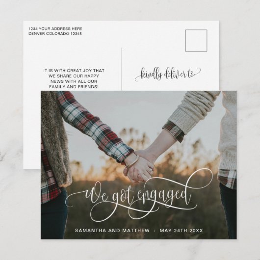 Foto, we zijn verloofd met White Calligraphy Verlo Aankondigingskaart (Voorkant / Achterkant)