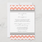 Foto Weddenschap Invitaties Gray Coral Chevron Kaart (Achterkant)