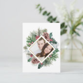 Foto Winter Pinecones en Holly Save the Date Briefkaart (Staand voorkant)