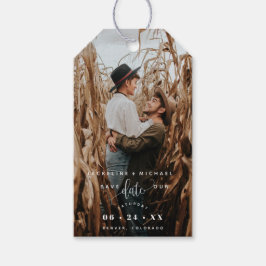 Foto, Wit Modern Script Bruiloft Save the Date Cadeaulabel