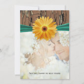 Foto  Wood Emerald Gerber Daisy Wedding Kaart (Achterkant)