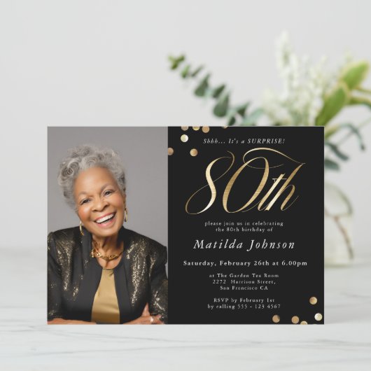 Foto Zwart en Goud 80e Verjaardag Verrassingsfeest Kaart (Staand voorkant)