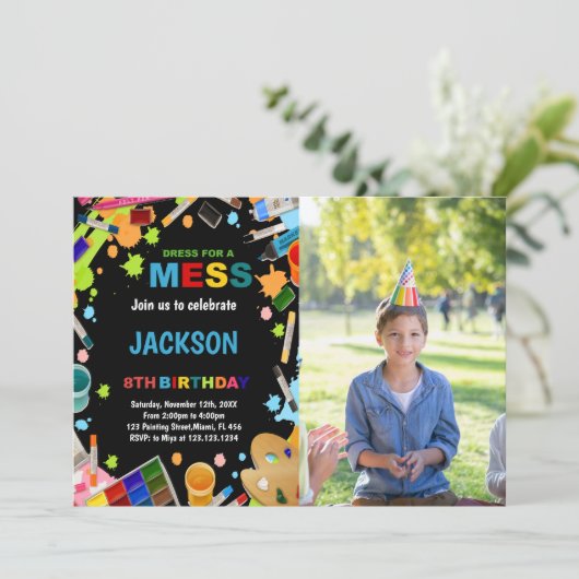 Foto Zwart Jurk voor Mess Paint uitnodigingen (Staand voorkant)