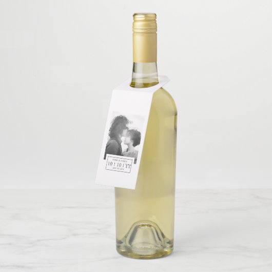 Fotobadge | De datum opslaan | Flesje Label | Wit (Schuin)