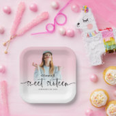 Fotobedekking Naam Datum Manuscript Sweet Sixteen Papieren Bordje (Feest)