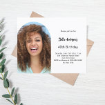 Fotoboog verjaardagsuitnodiging<br><div class="desc">Voeg uw eigen foto met verticale afmetingen toe. Een boogvormig foto-lijst. Een chique witte achtergrondkleur. Personaliseer en voeg een naam en partijgegevens toe. 1 vel = 1 uitnodiging bedrukt rand tot rand.</div>