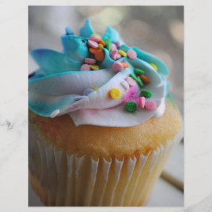 Fotobrochures voor kleurrijke cupcake flyer