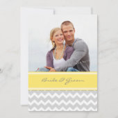 Fotobruiloft Invitaties Geel Geel Chevron Kaart (Voorkant)