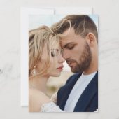 Fotobruiloft met moderne initialen voor grafische  save the date (Achterkant)