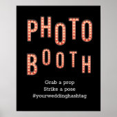 Fotocabine Marktplaats Letters Trouwteken Poster (Voorkant)