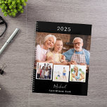 Fotocollage zwart wit afspraken 2025 planner<br><div class="desc">Creëer uw eigen unieke fotocollage. Gebruik vier,  vier van je favoriete foto's. Personaliseer en een jaar,  naam en tekst. Een zwarte achtergrond,  witte tekst.</div>