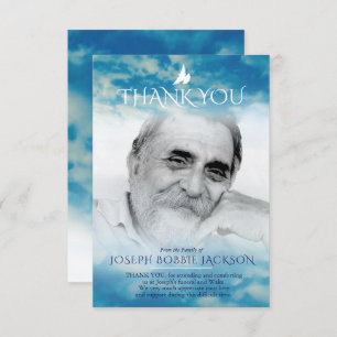 Fotofamilie van de begrafenis bedankt