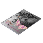 Fotofoto van stilstaande kleurenfotoflitser notitieboek (Linkerzijde)