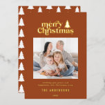 Fotofoto's voor de meest veeleisende kerstfoto-Fol Folie Feestdagenkaart<br><div class="desc">Kantste kerstfoto-typografie-feestkaart. Met moderne handgetekende tekst en bomen.</div>