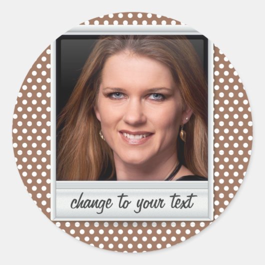 Fotoframe op witte & bruine polkadot ronde sticker (Voorkant)