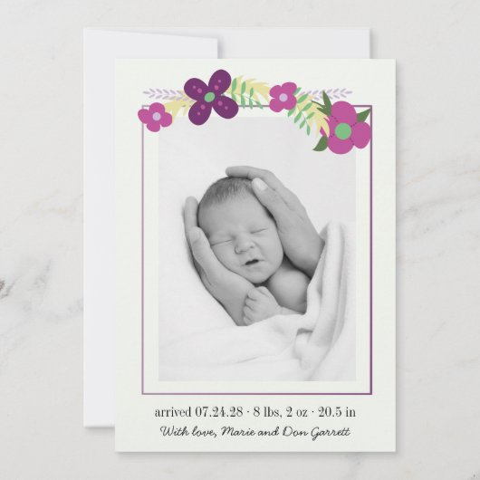 Fotogeboorte van een meisje met een paarse baby me aankondiging (Achterkant)