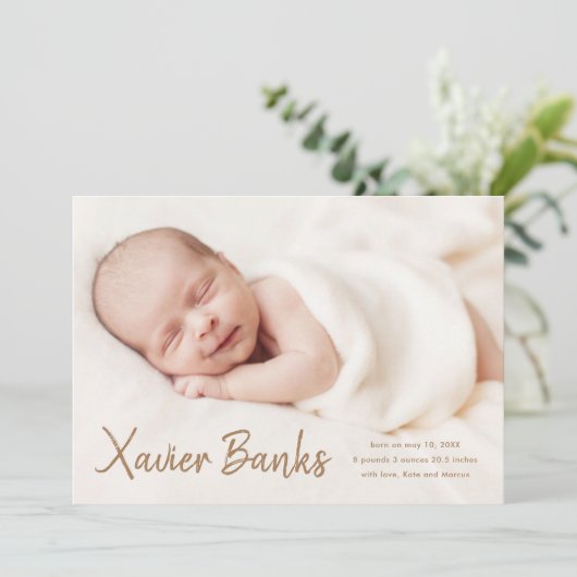 Fotogeboorte van modern script Baby Aankondiging (Staand voorkant)