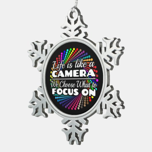Fotograaf Focus Quote - Leven als een camera Tin Sneeuwvlok Ornament (Rechts)