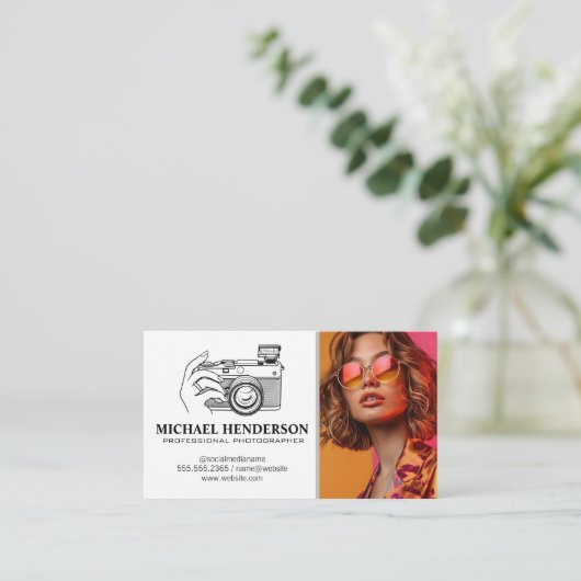 Fotografie Logo | Model in levendige kleding Visitekaartje (Staand voorkant)