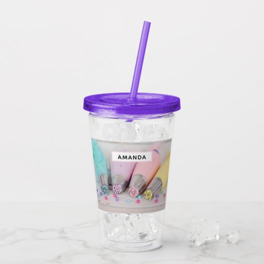 Fotografie met gekleurde afsluiter acryl drinkbeker (Achterkant ijs)