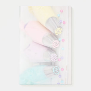 Fotografie met gekleurde afsluiter post-it® notes