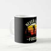 Fotografie van Focus Fun nooit verliezen Koffiemok (Voorkant links)
