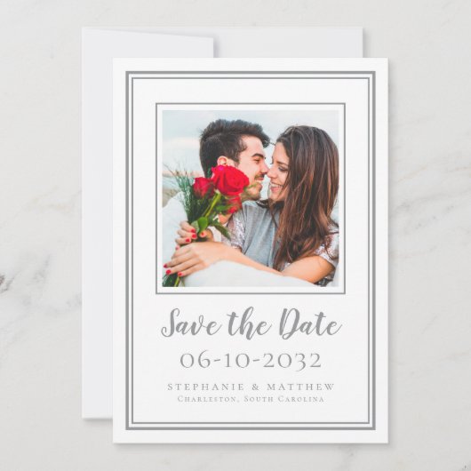 Fotografietrouw Verloofd Koppel Modern Grijs Wit Save The Date (Voorkant)