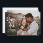 Fotografische foto van de florale geometrische bru save the date<br><div class="desc">Fotografische florale geometrische trouwfoto slaat de datum op. In appels,  pink,  browns en groen. Modern neemt een trouwe bruiloft aan met script handschrift.</div>