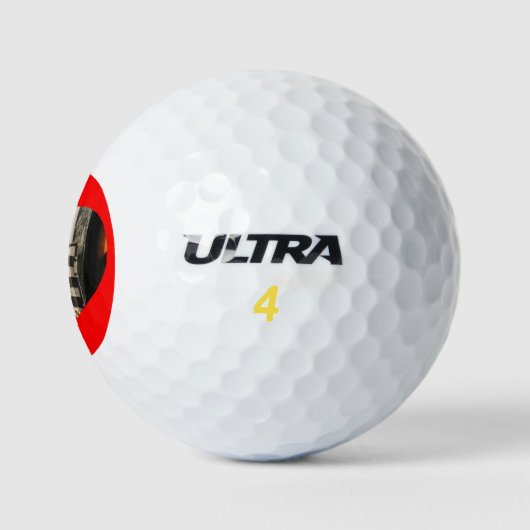 Fotohartvorm op rode achtergrond golfballen (Logo)