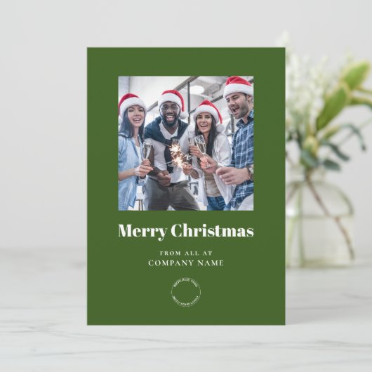Fotokalender 2024 Bedrijf Logo QR Green Xmas Feestdagenkaart (Staand voorkant)