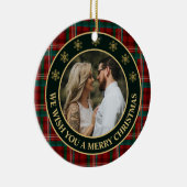 Fotokerstmis met groene en rode winter keramisch ornament (Rechts)