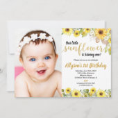 Fotomeisje met zonnebloemen verjaarfeest kaart (Voorkant)