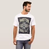 Foton in een dubbele spleet t-shirt (Voorkant volledig)