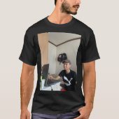 fotoontwerp het is slecht en slecht . t-shirt (Voorkant)