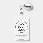 Fotopas van Chic white marble-logo Badge (Achterkant met intrekbare clip)