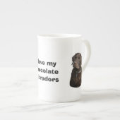 Fotoportret van Chocolate Labrador Porselein Kop (Voorkant rechts)