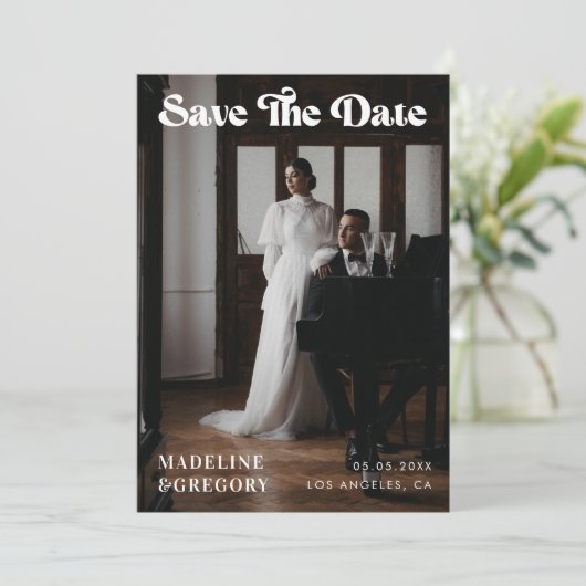  foto's en tekenfilm Typografie Retro 70s Save The Date (Staand voorkant)
