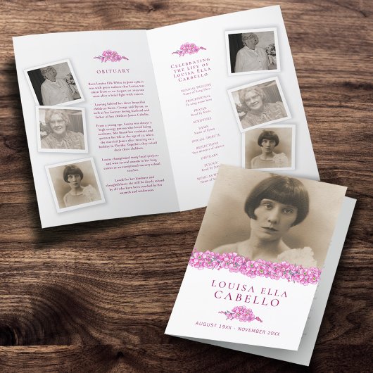 Foto's van het begrafenisserviceprogramma roze ver programma