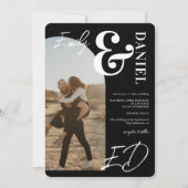 Foto's vet namen script boog zwart bruiloft kaart (Voorkant)