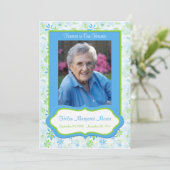 Fotosjabloon | Blauwe, groene Floral Memorial Kaar Aankondiging (Staand voorkant)