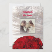 Fotouitnodiging voor Rode florale bouquet bruiloft Kaart (Achterkant)