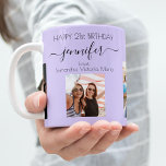 Fotovrienden van Birthday noemen violet lavender Koffiemok<br><div class="desc">Een cadeau van vrienden voor de 21ste verjaardag van een vrouw, die haar leven viert met 3 van je foto's van haar, haar vrienden, familie, interesse of huisdieren. Geef haar naam, 21 jaar en uw namen een persoonlijk tintje en voeg ze toe. Een violette, lavendere achtergrond. Haar naam is geschreven...</div>