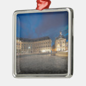 Fountain in the Place of the Bourse Metalen Ornament (Links)